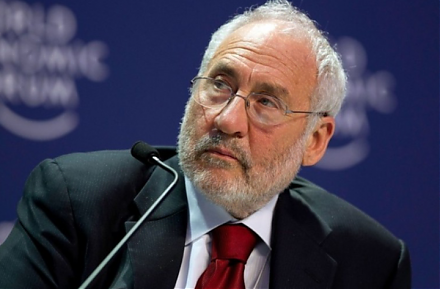 CNBC's business anchorwoman Becky Quick interviews Nobel Laureate Joseph Stiglitz on the current Sino-U.S. trade war.