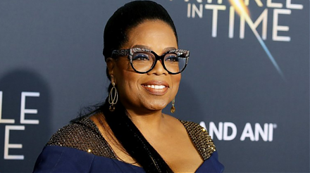 Apple enters a multi-year content partnership with Oprah Winfrey to provide new original online video and TV programs.
