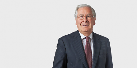 Former Bank of England Governor Mervyn King provides his deep substantive analysis of the Global Financial Crisis of 2008-2009.